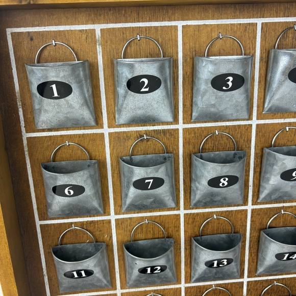 Countdown/Advent calendar fillable metal bucket on wood frame-XMAS/trip/event - Picture 6 of 14